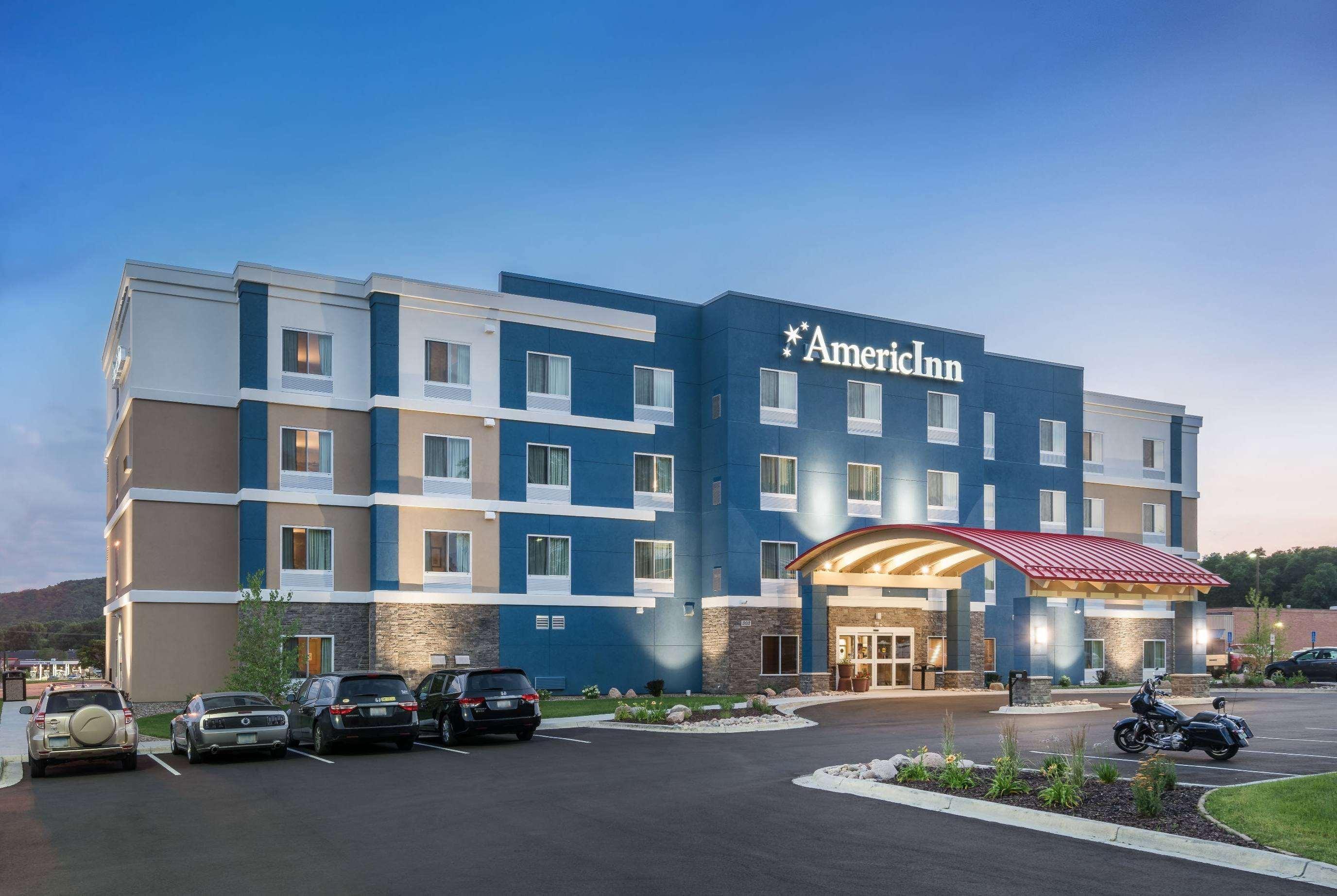 Americinn By Wyndham Winona Εξωτερικό φωτογραφία