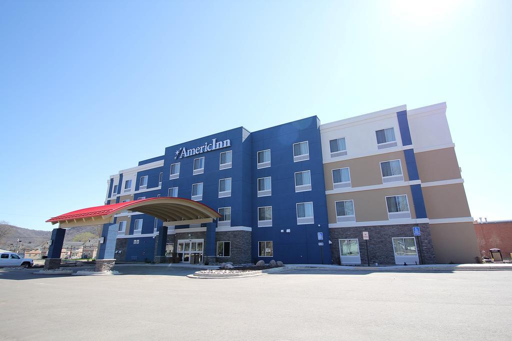 Americinn By Wyndham Winona Εξωτερικό φωτογραφία
