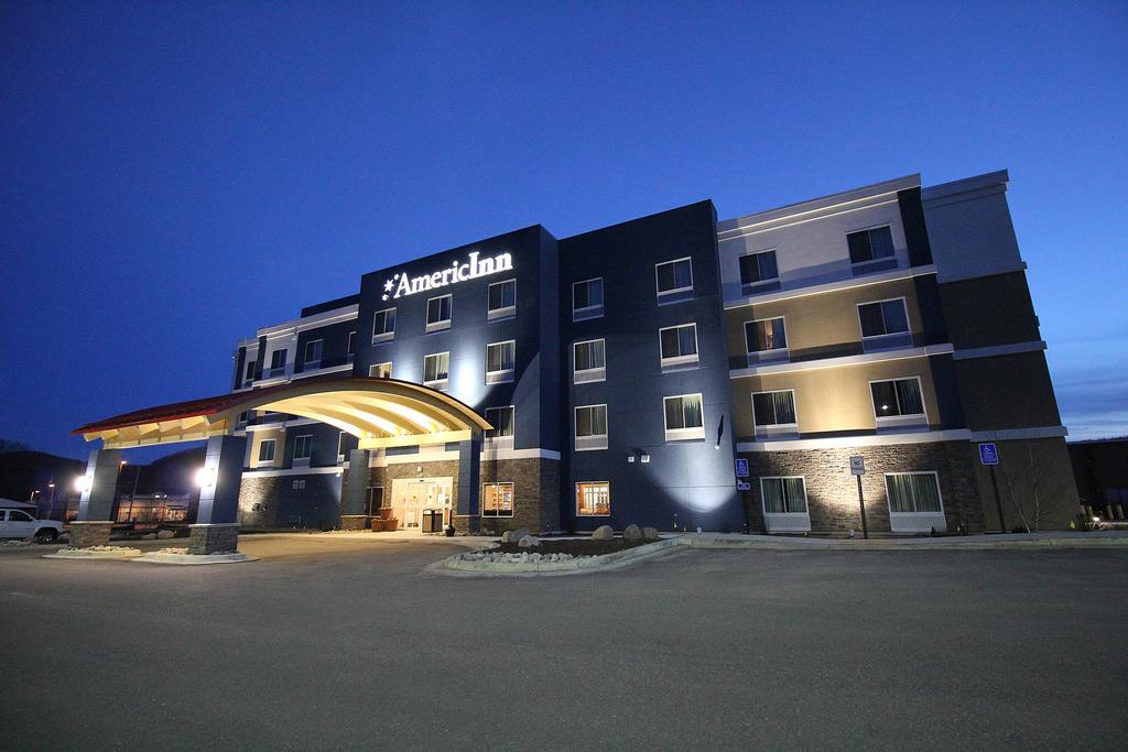 Americinn By Wyndham Winona Εξωτερικό φωτογραφία